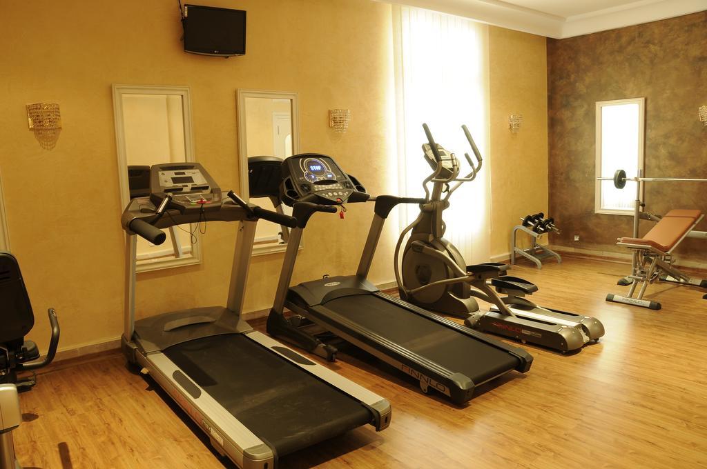 Majestic Hotel 4*